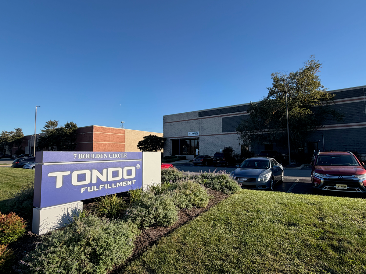 Tondo Fulfillment Delaware facility and original roadside sign